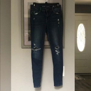 Old Navy Rockstar mid rise Size 6